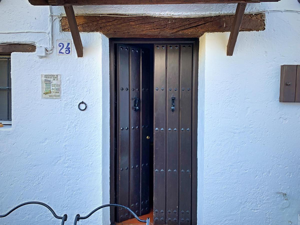 Acogedora Casa Rural En Zahara De La Sierra Villa Exterior photo