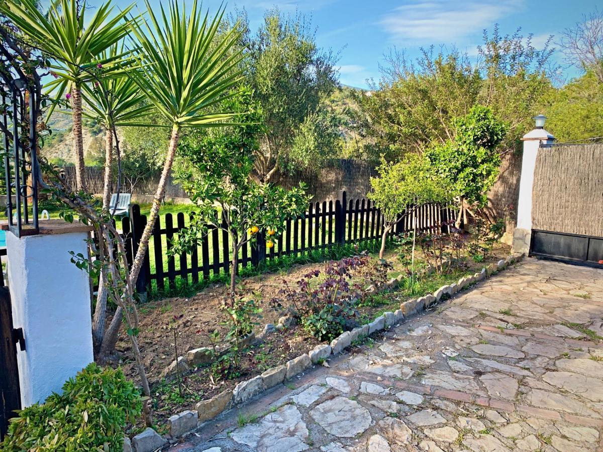 Acogedora Casa Rural En Zahara De La Sierra Villa Exterior photo